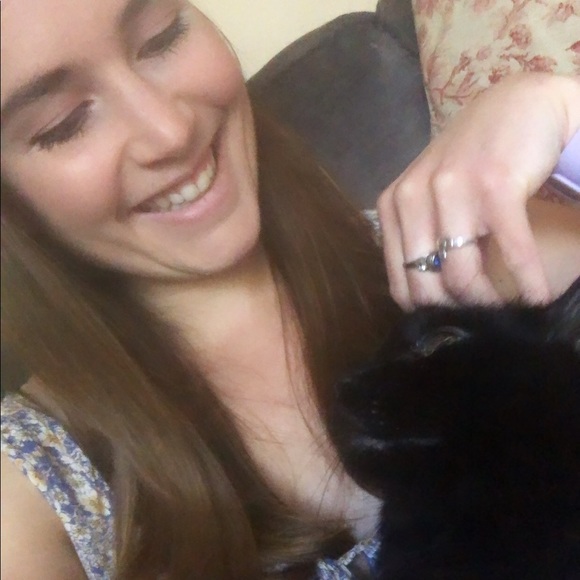 Meet your Posher, Alicia - Picture 6 of 7